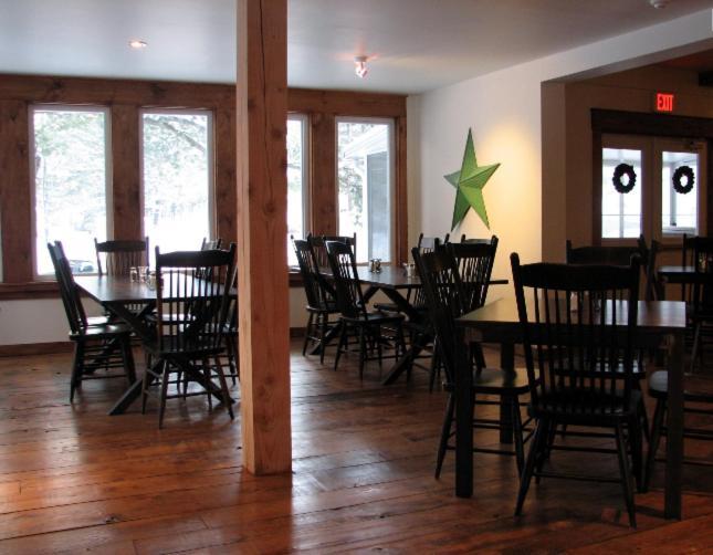 Pine Lodge Muskoka Huntsville Eksteriør bilde