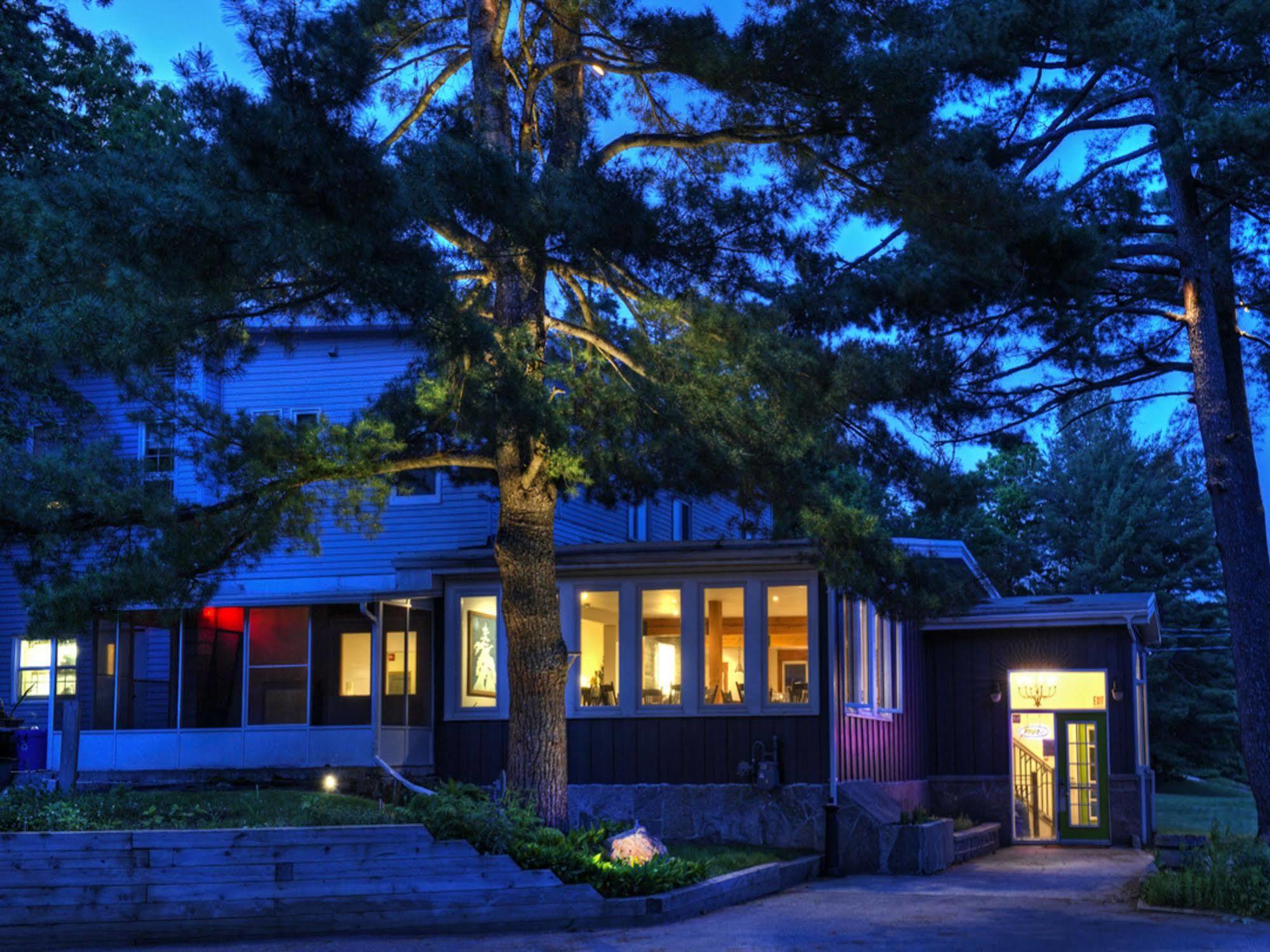 Pine Lodge Muskoka Huntsville Eksteriør bilde